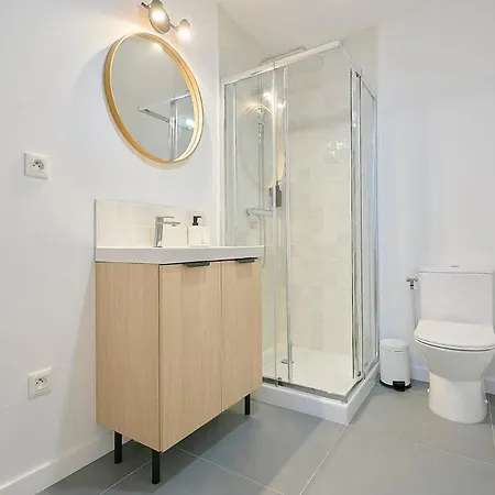 One-bedroom In The Heart Of Croix. *