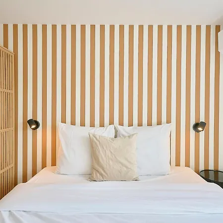 아파트 One-bedroom In The Heart Of Croix.