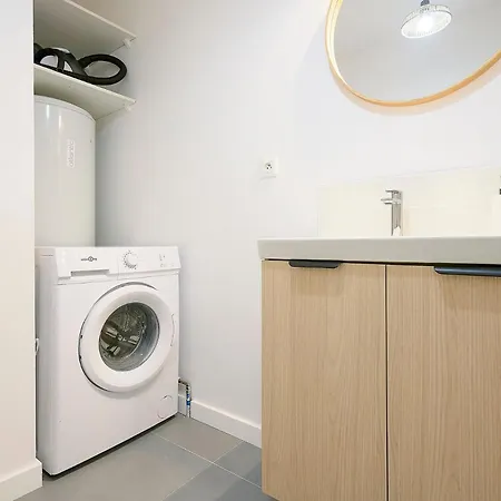 아파트 One-bedroom In The Heart Of Croix. Croix