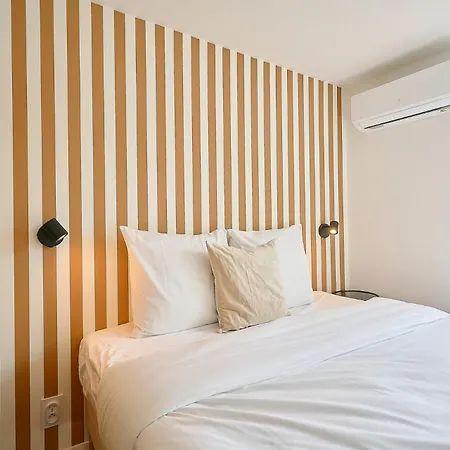 One-bedroom In The Heart Of Croix. * Croix